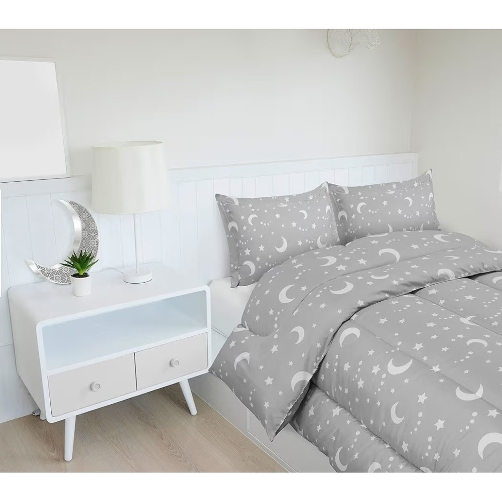 Gray White Stars Moon Sky Twin Comforter Set w/ Pillow Sham Polyester Bedding